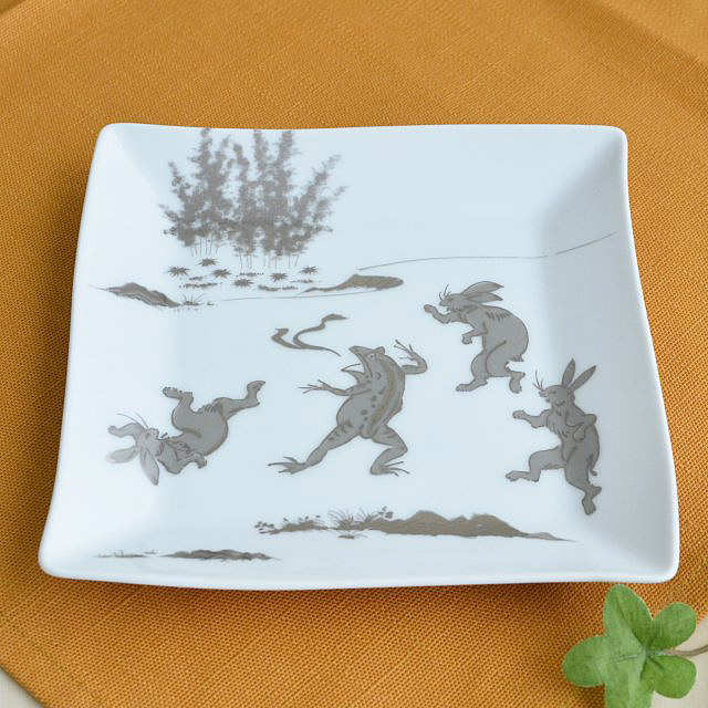 鳥獣戯画・相撲）角皿（13.5cm)«小皿(〜13ｃｍ)|有田焼の老舗 香蘭社