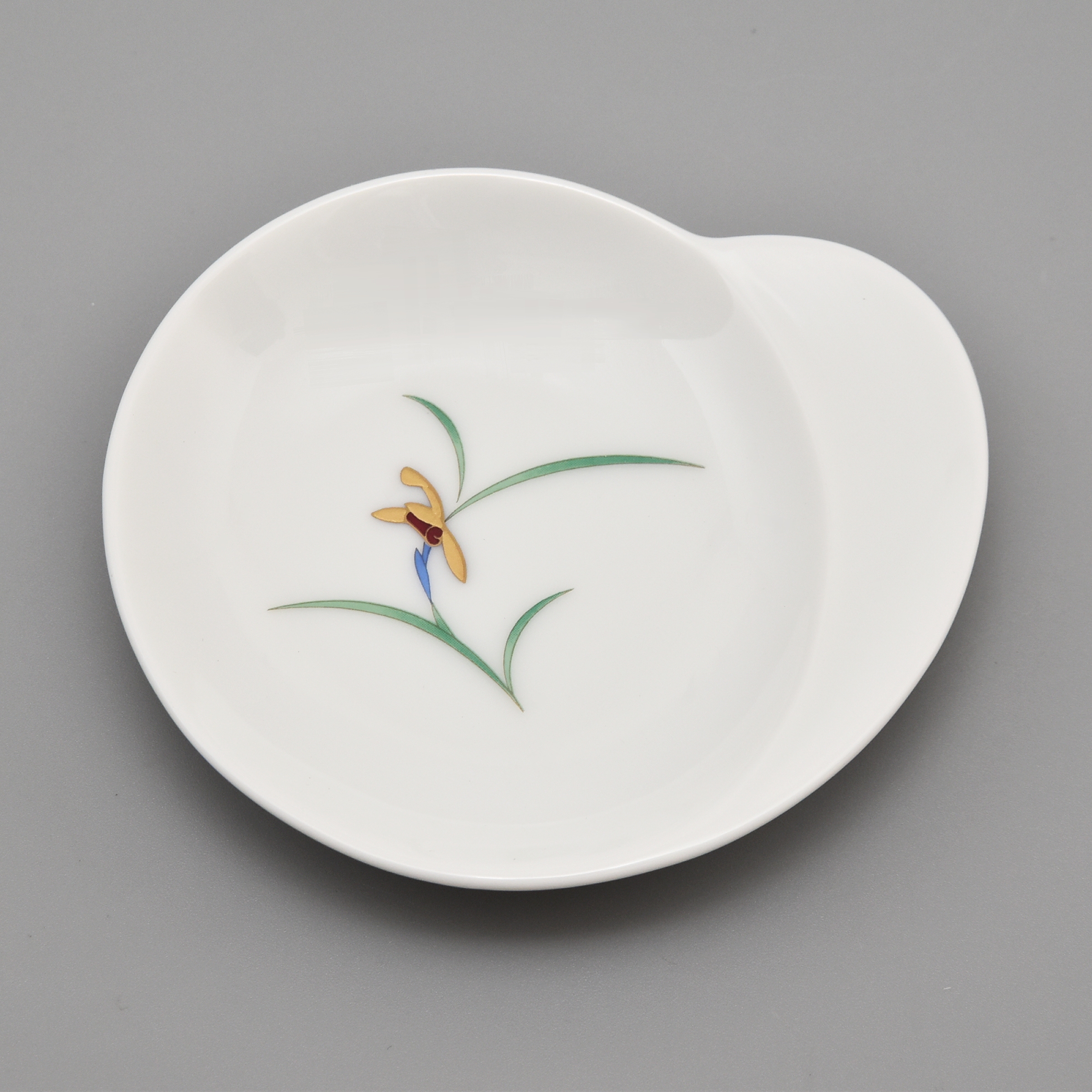 皿 小皿(〜13ｃｍ)|有田焼の老舗 香蘭社