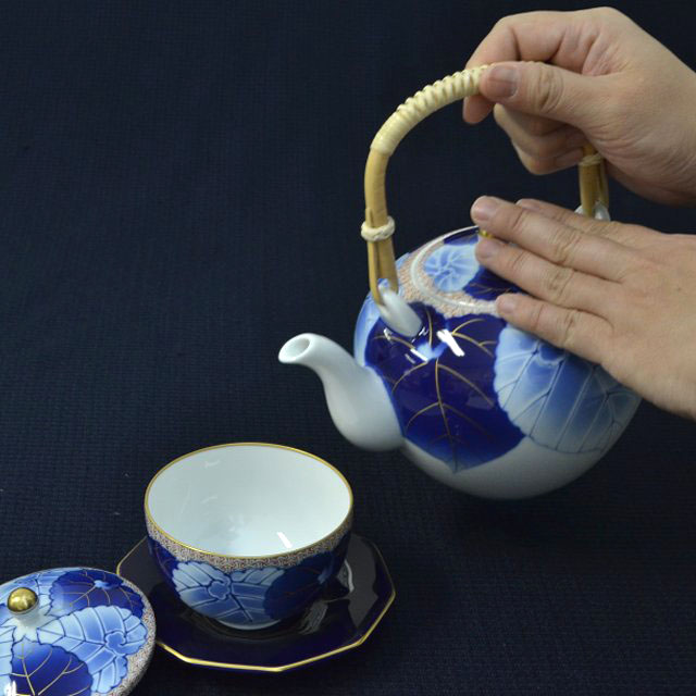 再度値引き中、香蘭社 茶器 陶器 セット 蝶々 和柄 お茶